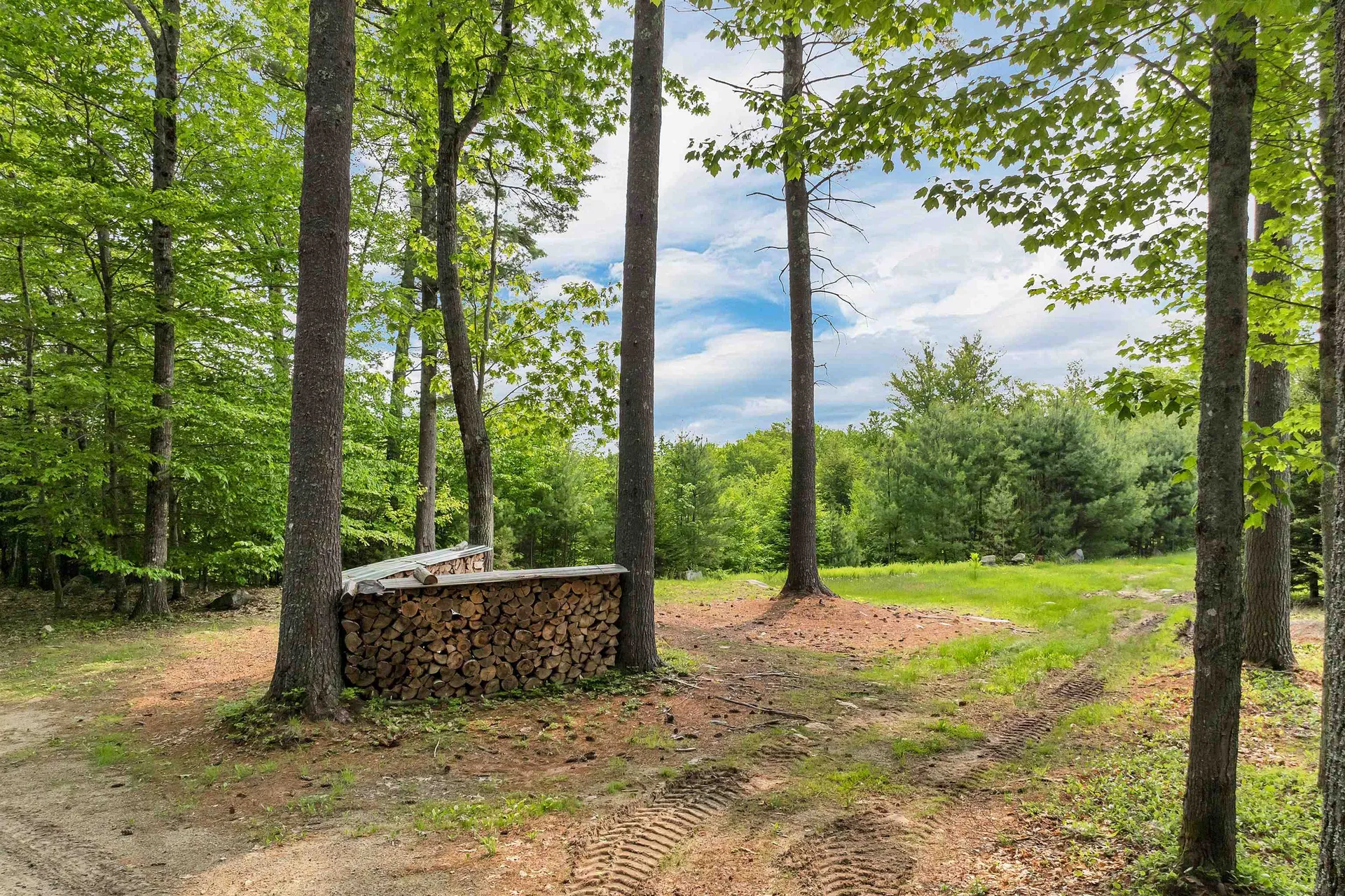 76 Mountain Road Tuftonboro NH 03816