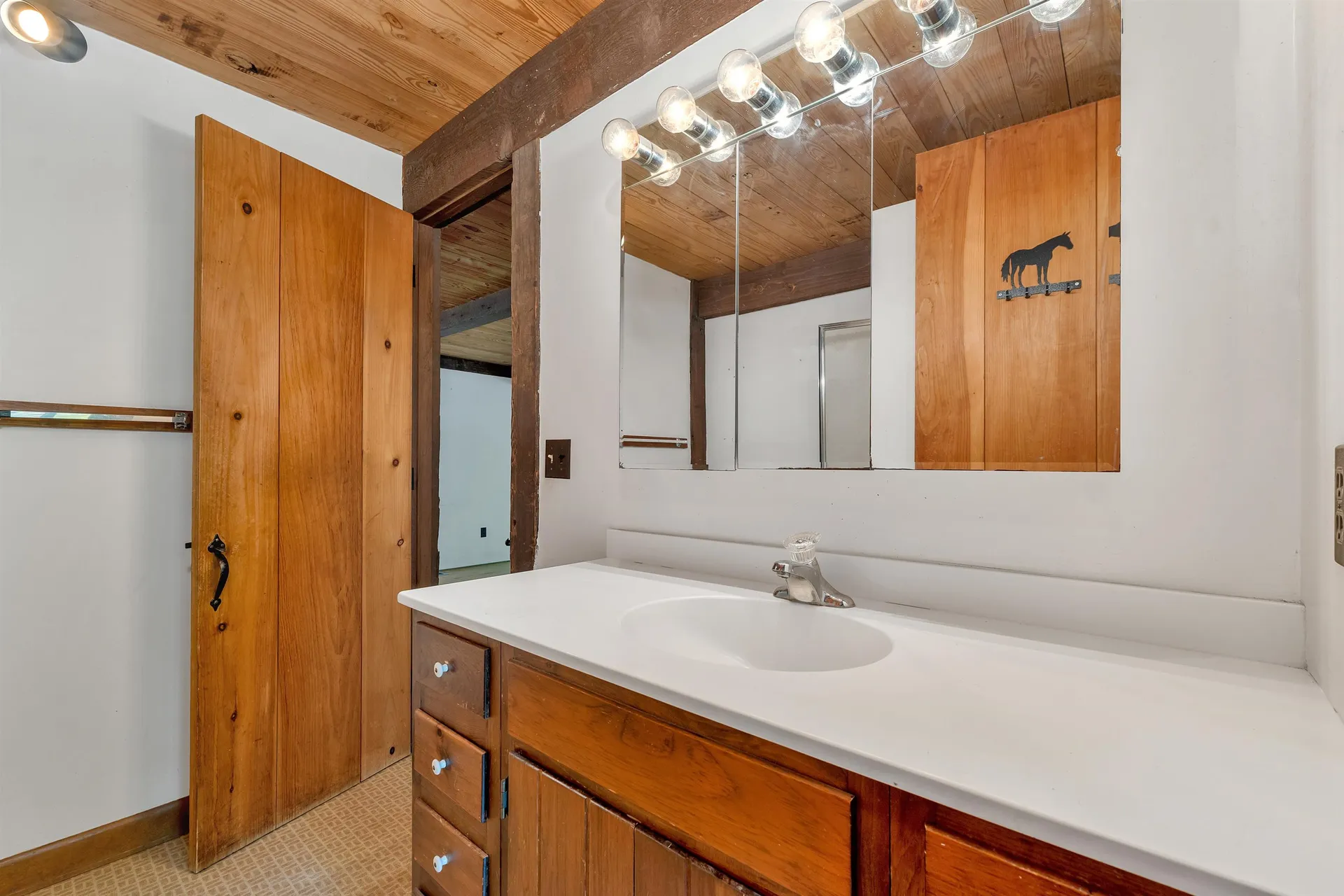 76 Mountain Road Tuftonboro NH 03816