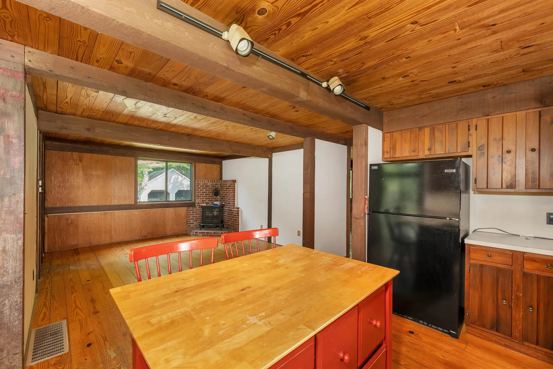 76 Mountain Road Tuftonboro NH 03816