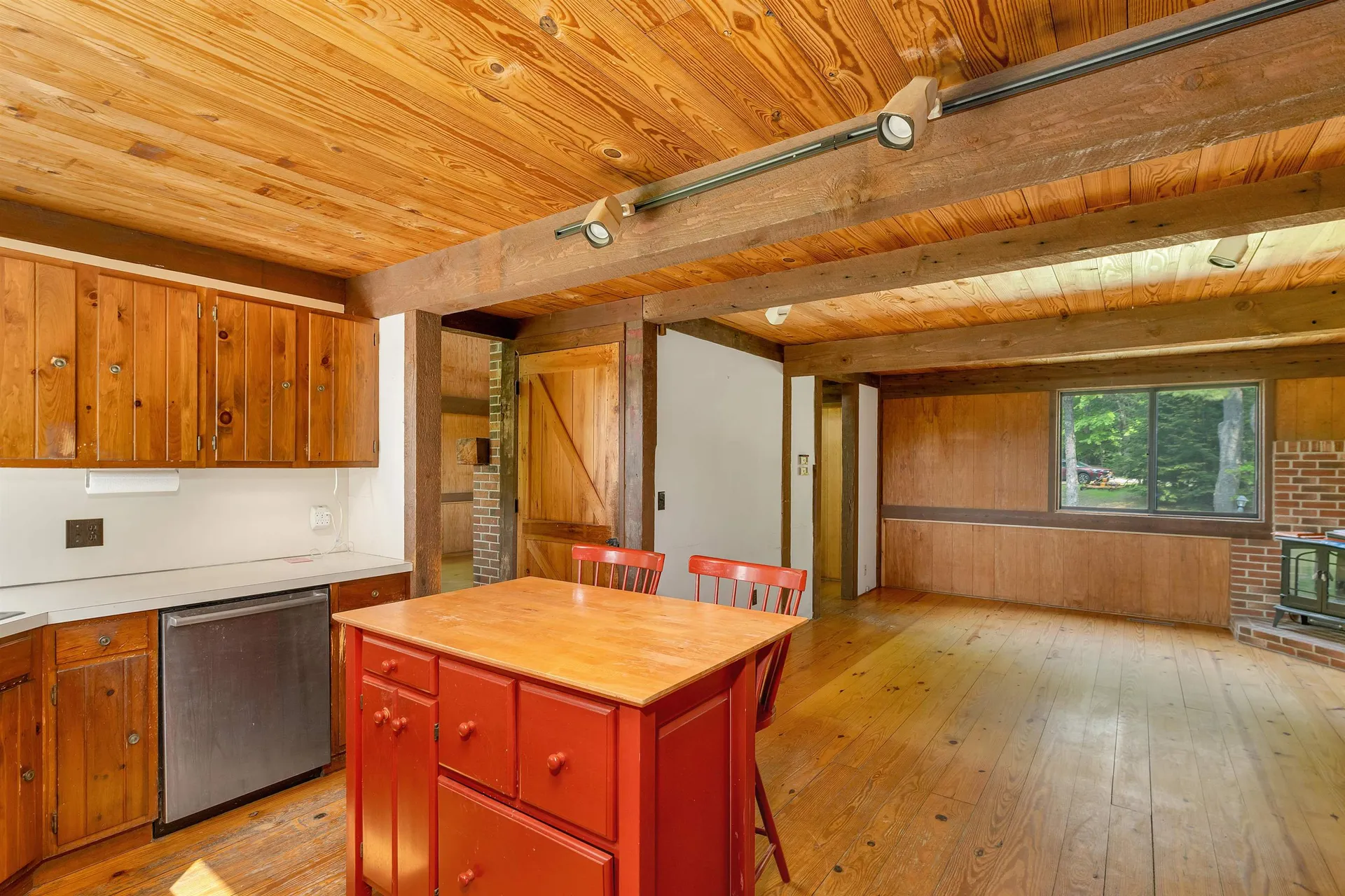 76 Mountain Road Tuftonboro NH 03816