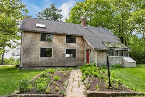 76 Mountain Road Tuftonboro NH 03816