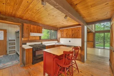76 Mountain Road Tuftonboro NH 03816