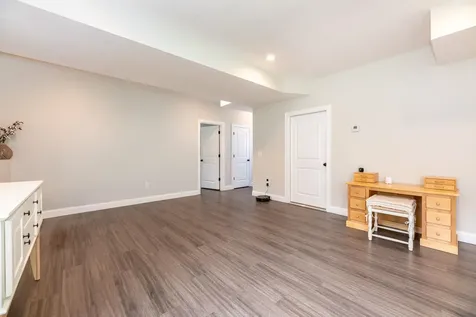 18 Clay Street Merrimack NH 03054