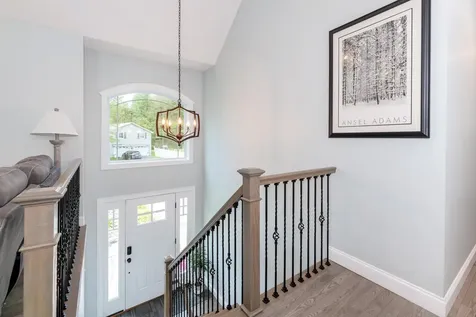 18 Clay Street Merrimack NH 03054