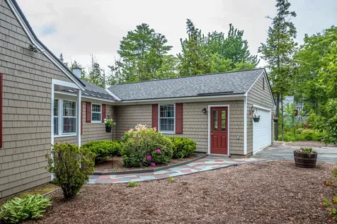 216 Limac Circle Conway NH 03813