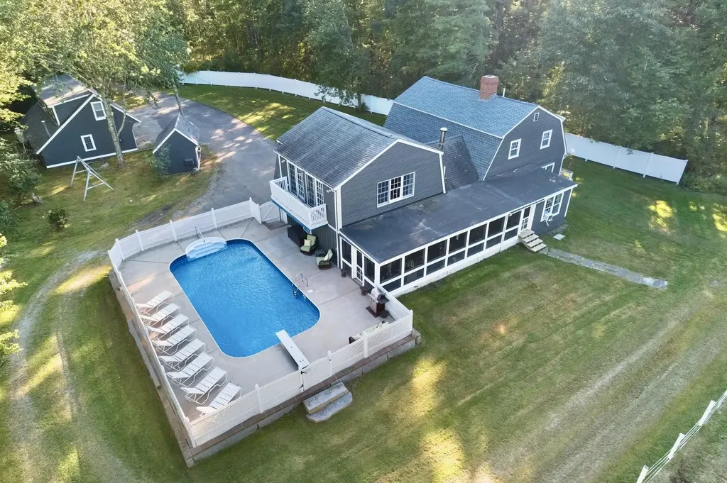 73 Linden Street Exeter NH 03833