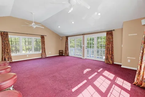 73 Linden Street Exeter NH 03833