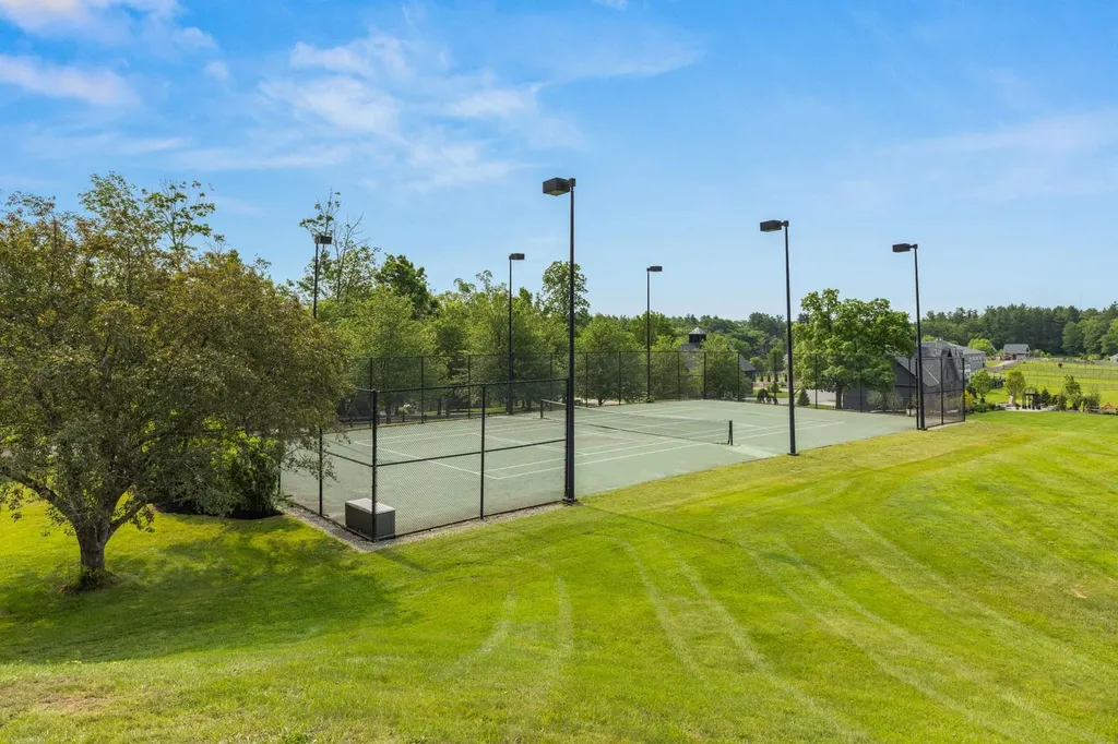 4 Winterberry Drive Dover NH 03820