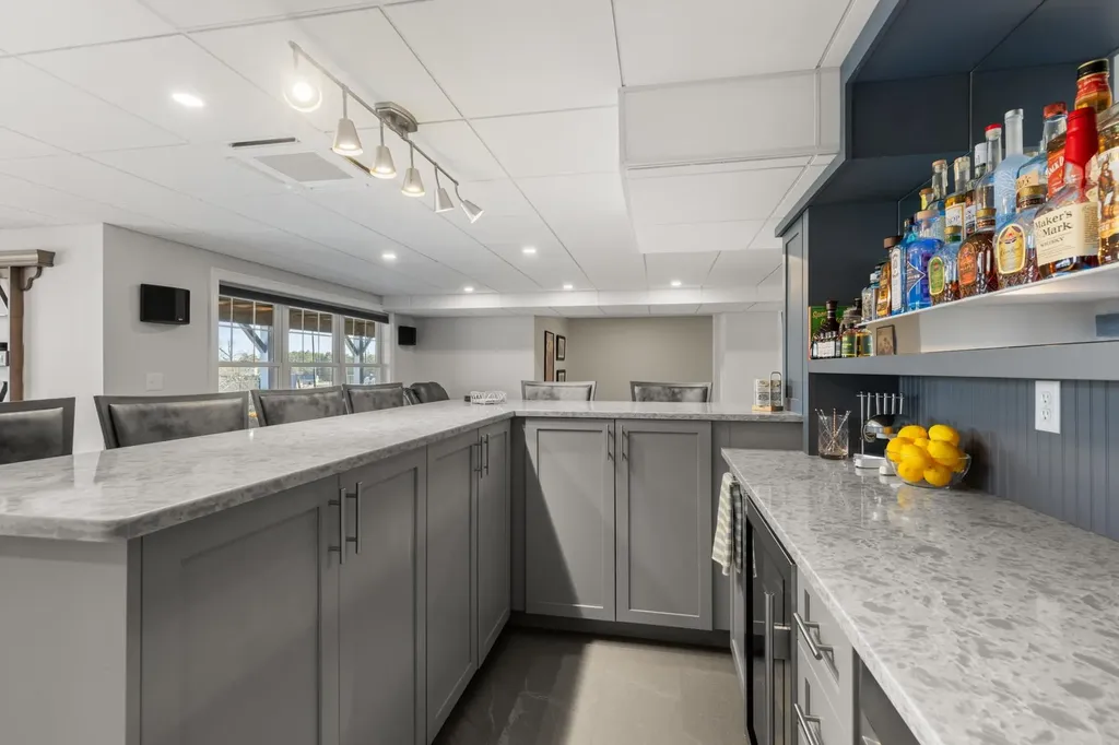 4 Winterberry Drive Dover NH 03820