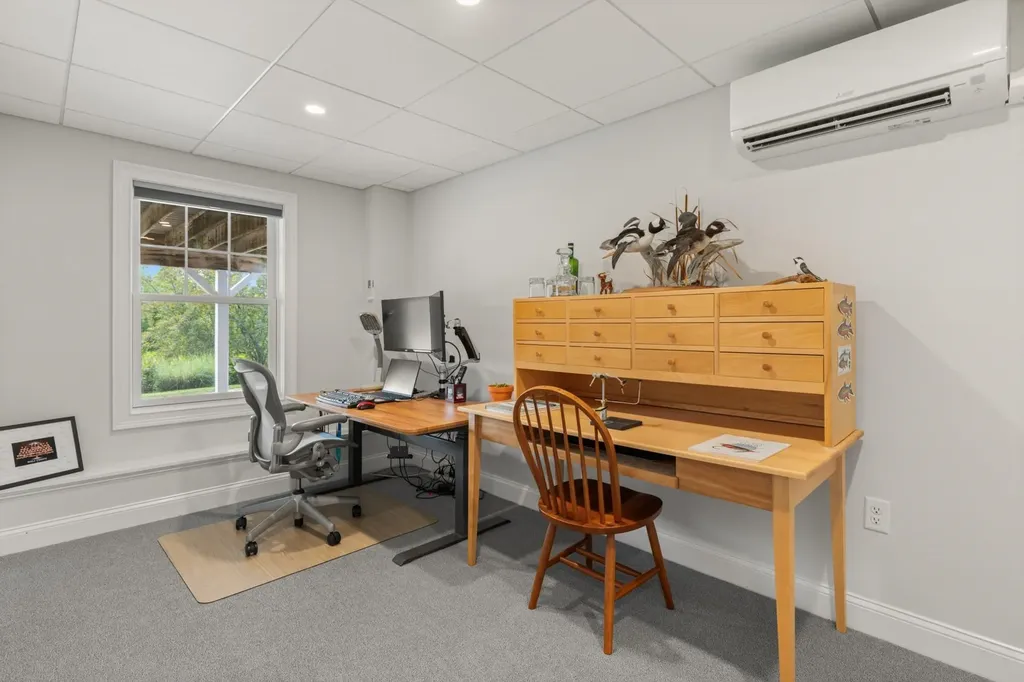 4 Winterberry Drive Dover NH 03820