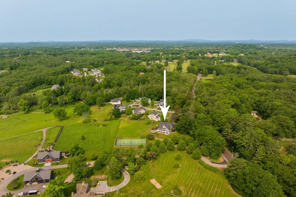 4 Winterberry Drive Dover NH 03820