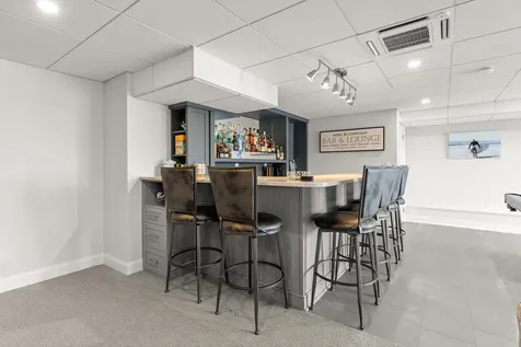 4 Winterberry Drive Dover NH 03820