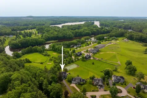 4 Winterberry Drive Dover NH 03820