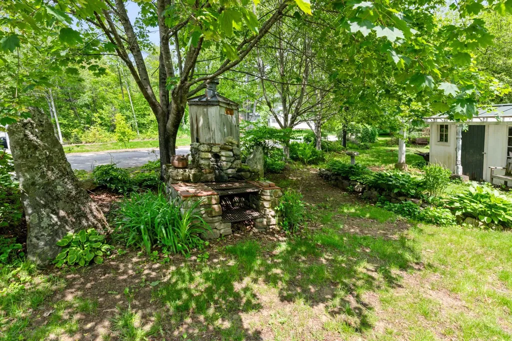 96 Lawrence Street Andover NH 03216