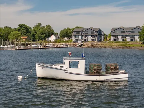 25 Little Bay Drive Dover NH 03820