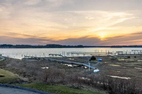 25 Little Bay Drive Dover NH 03820