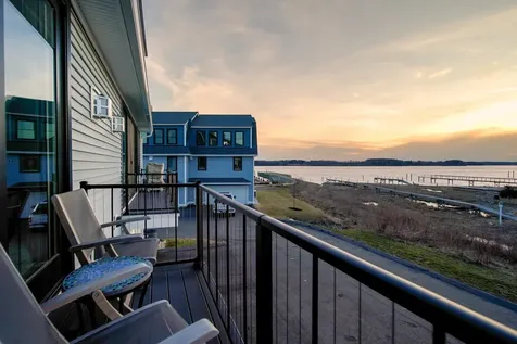 25 Little Bay Drive Dover NH 03820