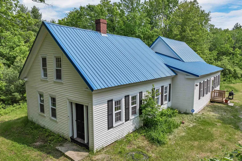 1622 Lovell Lake Road Wakefield NH 03872
