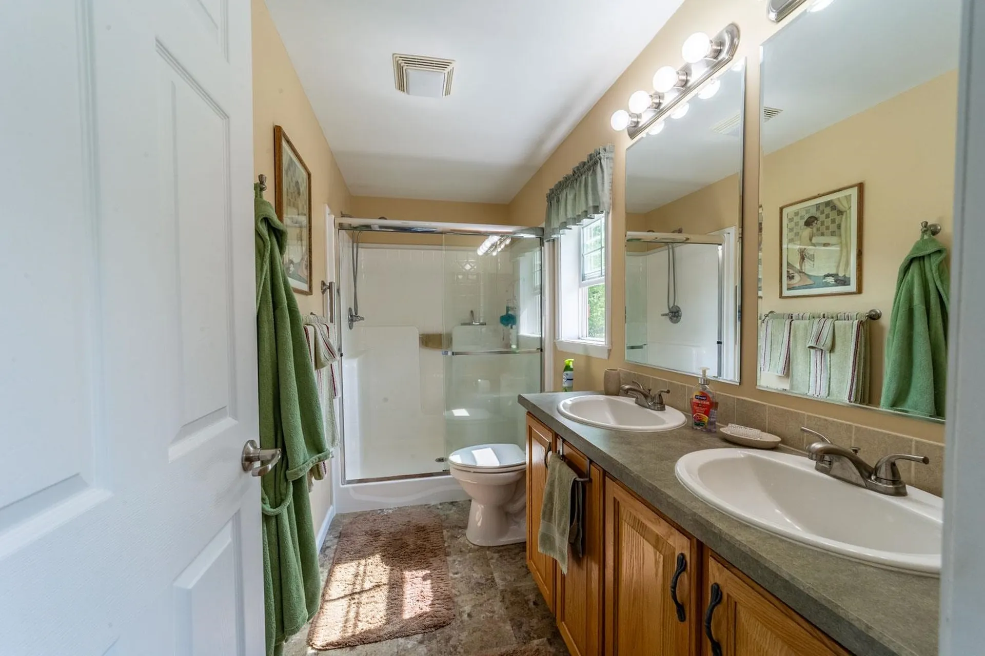 51 Hemlock Lane Danbury NH 03230