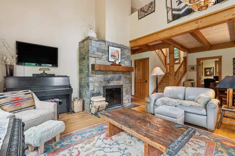 683 Reservoir Road Hartford VT 05001
