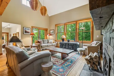 683 Reservoir Road Hartford VT 05001
