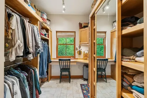 683 Reservoir Road Hartford VT 05001