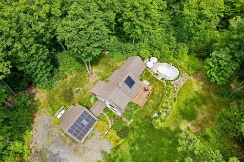 683 Reservoir Road Hartford VT 05001