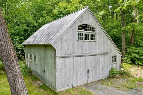 683 Reservoir Road Hartford VT 05001