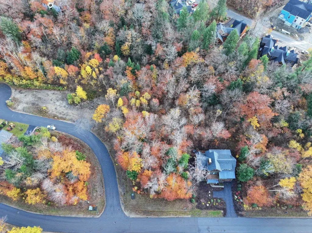 130 Friendship Court Lincoln NH 03251