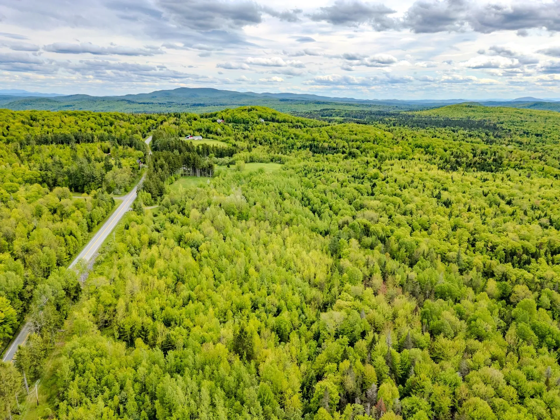 00 Vt Route 122 Sheffield VT 05866