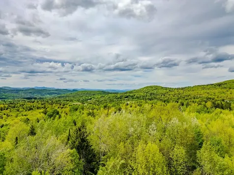 00 Vt Route 122 Sheffield VT 05866