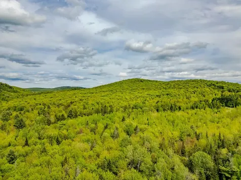 00 Vt Route 122 Sheffield VT 05866