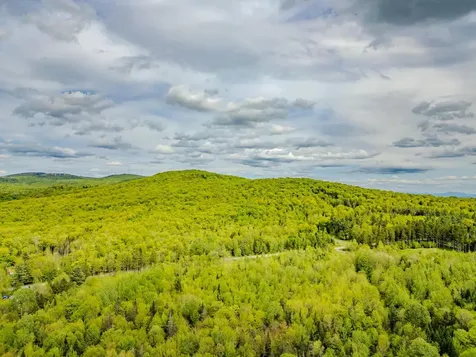 00 Vt Route 122 Sheffield VT 05866