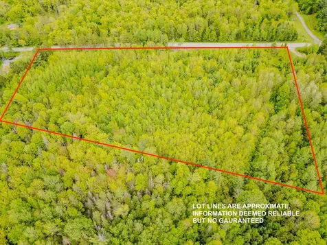 00 Vt Route 122 Sheffield VT 05866