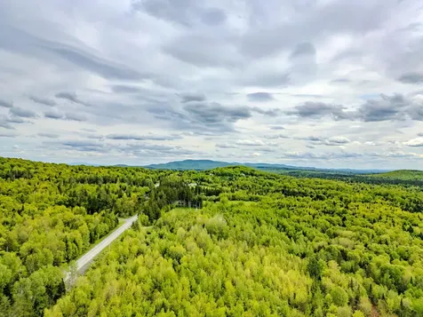 00 Vt Route 122 Sheffield VT 05866