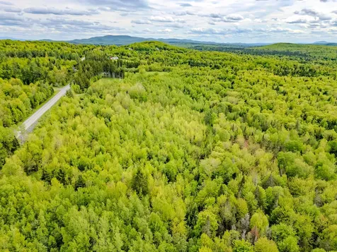 00 Vt Route 122 Sheffield VT 05866