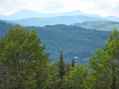 00 Vt Route 122 Sheffield VT 05866