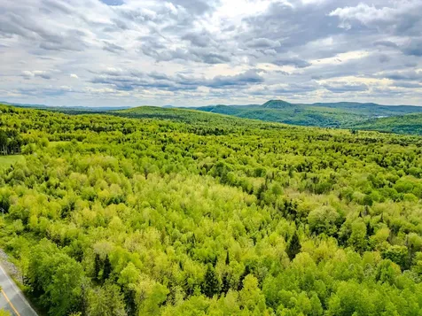 00 Vt Route 122 Sheffield VT 05866