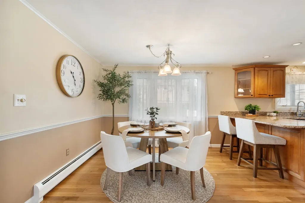 14 Doncaster Drive Nashua NH 03062