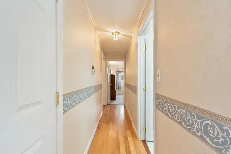14 Doncaster Drive Nashua NH 03062