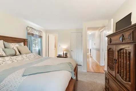 14 Doncaster Drive Nashua NH 03062