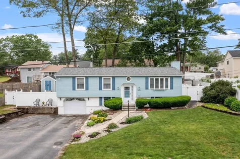 14 Doncaster Drive Nashua NH 03062