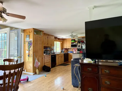 45 Chellis Street Hartford VT 05001