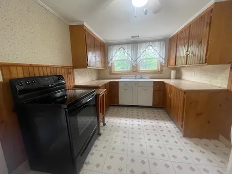 703 6th Avenue Berlin NH 03570