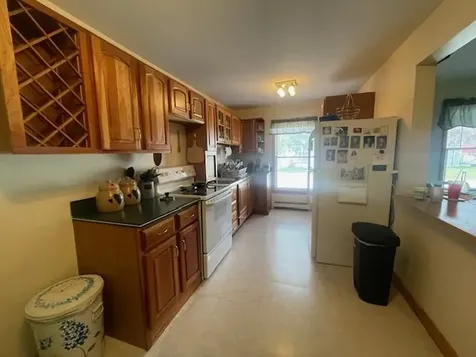 5 Wilfred Street Gorham NH 03581