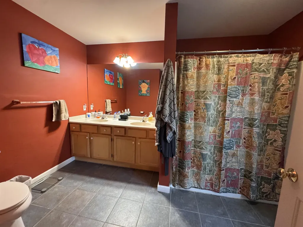 158 Church Street Richmond VT 05477