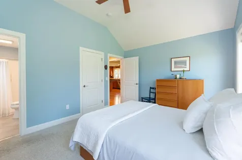 3 Paddock Circle Nashua NH 03062