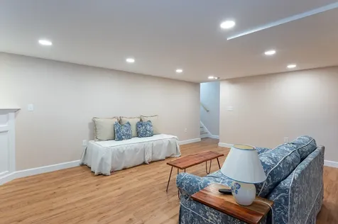 3 Paddock Circle Nashua NH 03062