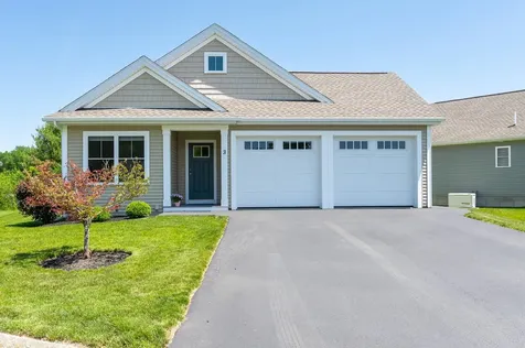 3 Paddock Circle Nashua NH 03062