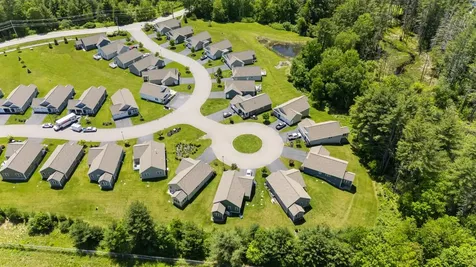 3 Paddock Circle Nashua NH 03062